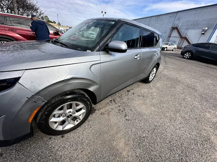Budget Car and Truck Rental Picture 3