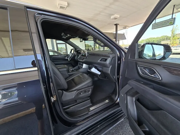 Enterprise Rent-A-Car Picture 2