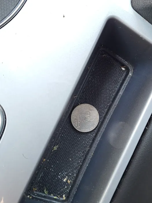Avis Car Rental Picture 4