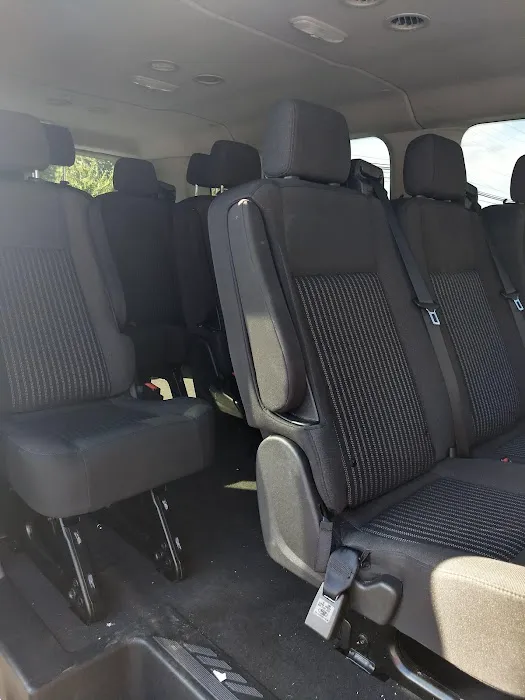 Avis Car Rental Picture 3