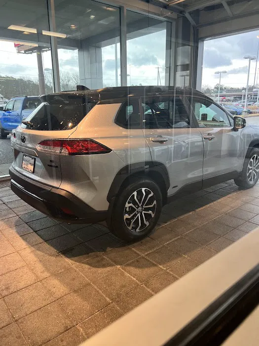 Chuck Hutton Toyota Rent A Car Picture 2