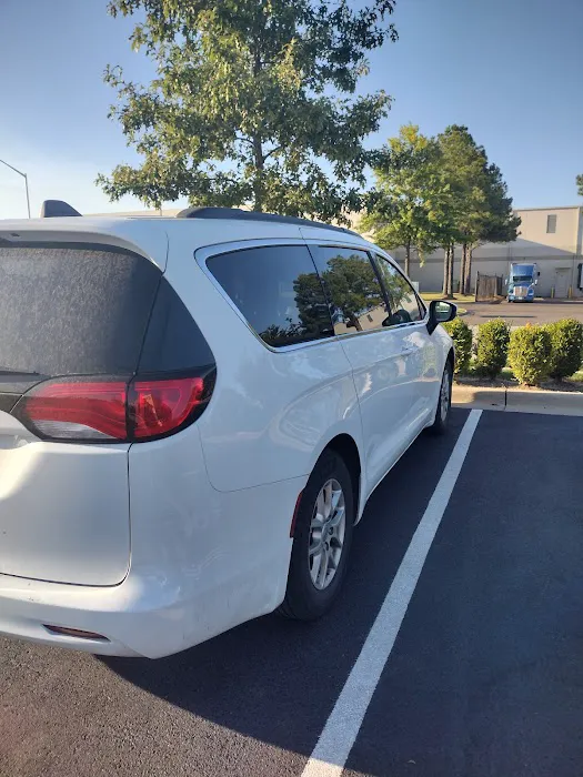 Enterprise Rent-A-Car Picture 3