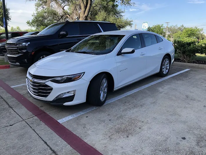 Budget Car Rental Picture 2