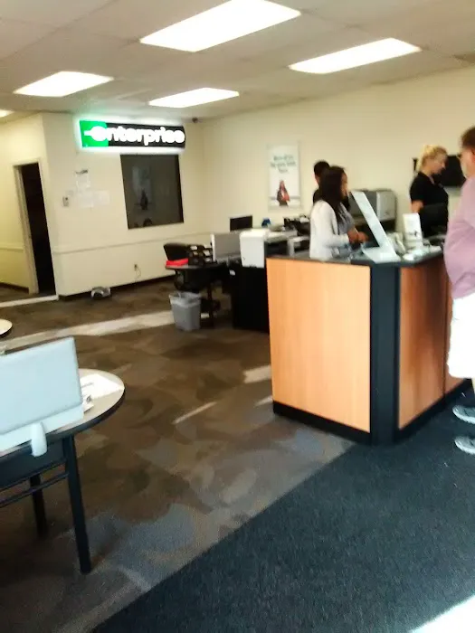 Enterprise Rent-A-Car Picture 8