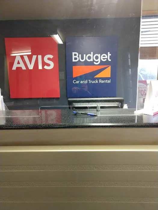 Avis Car Rental Picture 3