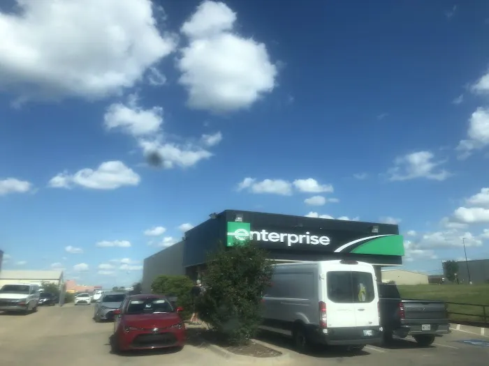 Enterprise Rent-A-Car Picture 2