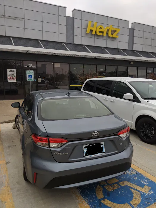 Hertz Car Rental - Norman - North Interstate Drive Picture 9