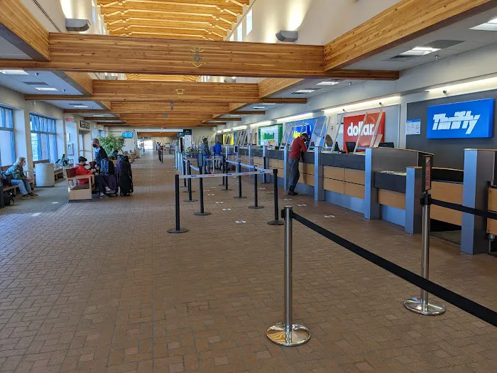 Thrifty Car Rental - Albuquerque International Airport Picture 3