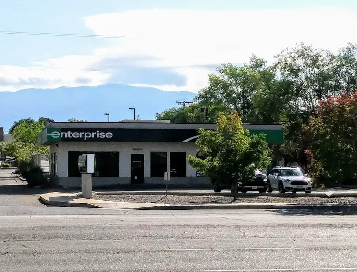 Enterprise Rent-A-Car Picture 1