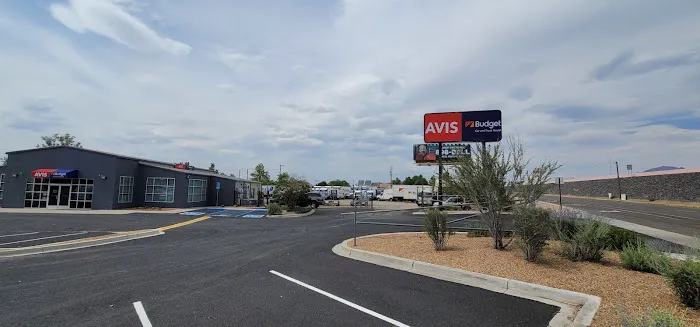 Avis Car Rental Picture 1