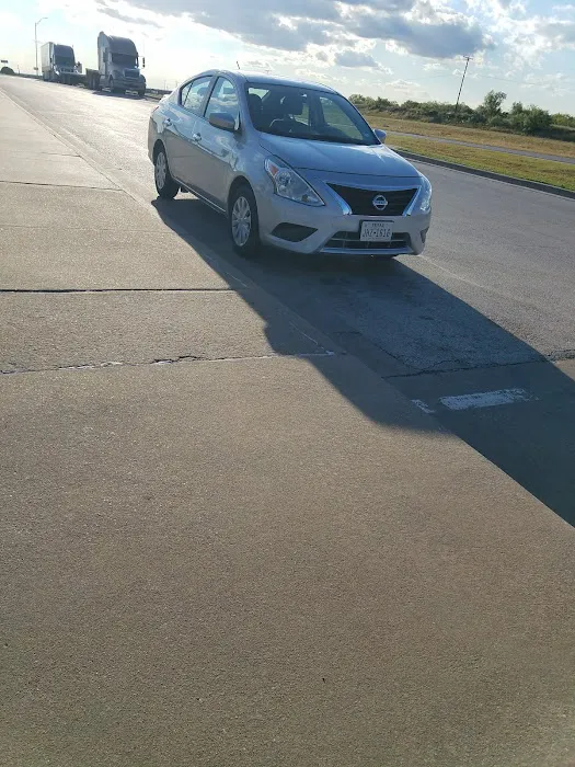 Avis Car Rental Picture 2