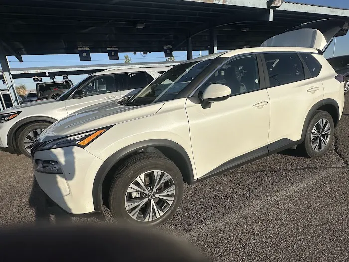 Budget Car Rental Picture 1