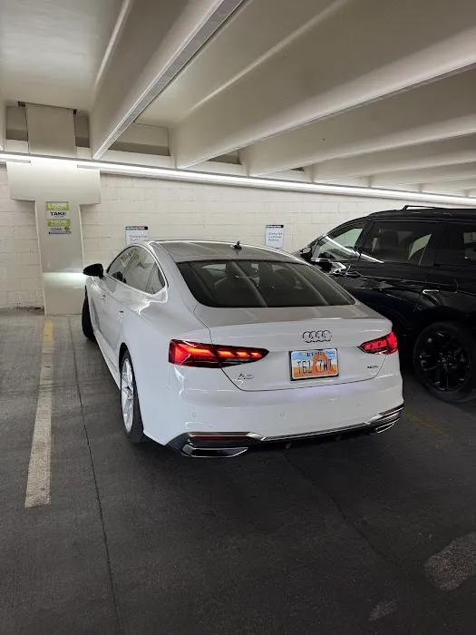 Enterprise Rent-A-Car Picture 4