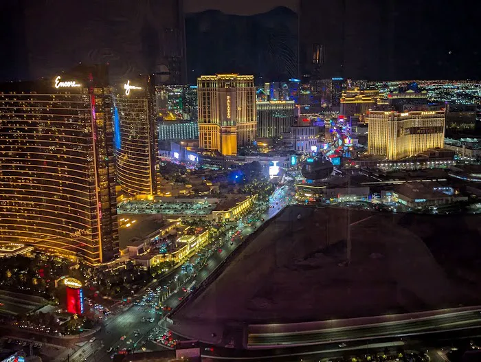 Hertz Car Rental - Las Vegas - Resorts World Picture 5
