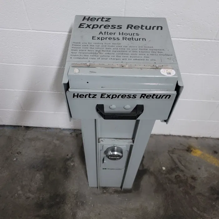 Hertz Car Rental - Las Vegas - The Venetian Ihg Picture 8