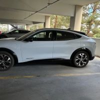 Avis Car Rental ico