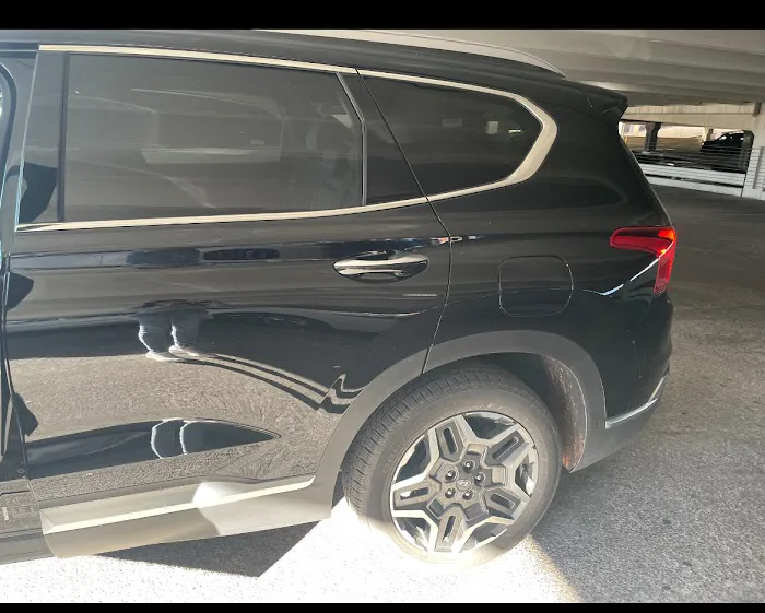 Avis Car Rental Picture 5