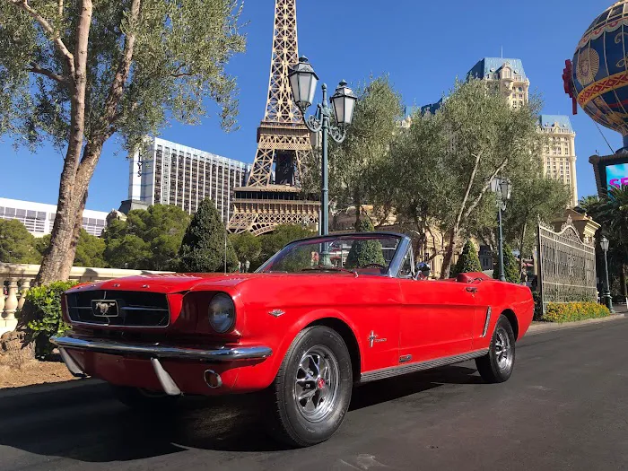 Vegas Vintage Classic Car Rentals Picture 2