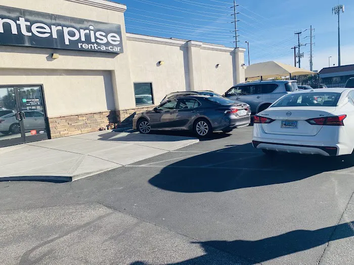 Enterprise Rent-A-Car Picture 1