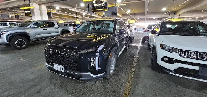 Harry Reid Rental Car Center Picture 4