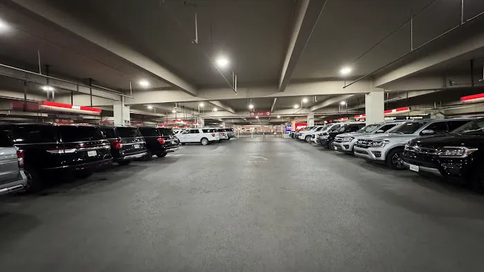Harry Reid Rental Car Center Picture 5