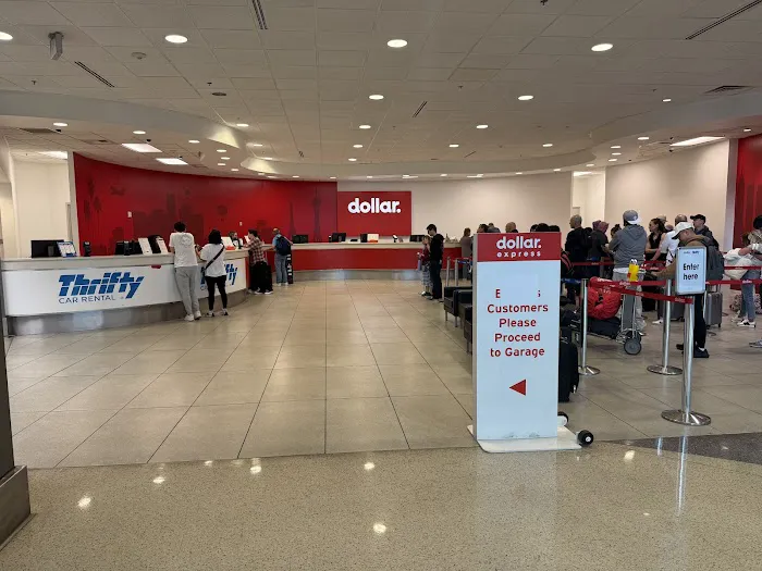 Thrifty Car Rental Picture 3