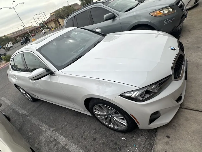 SIXT Rent a Car Las Vegas Int Airport Picture 7