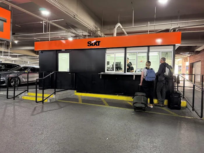 SIXT Rent a Car Las Vegas Int Airport Picture 10