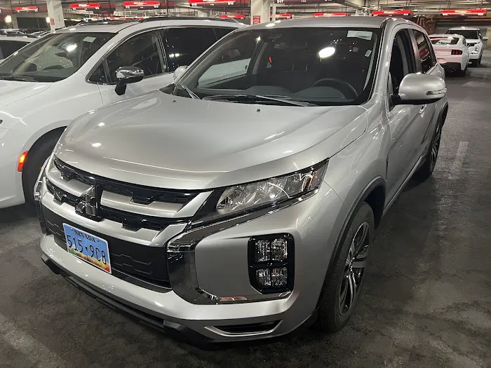 Avis Car Rental Picture 3
