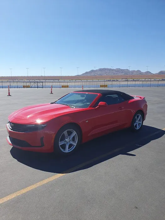 Avis Car Rental Picture 2
