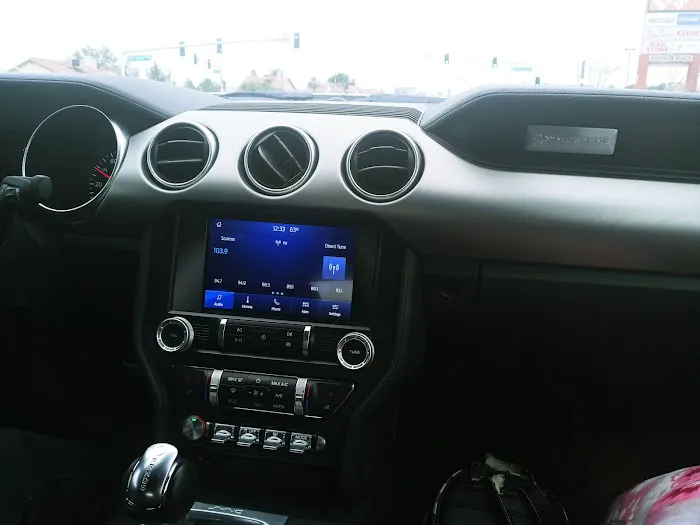 Avis Car Rental Picture 6