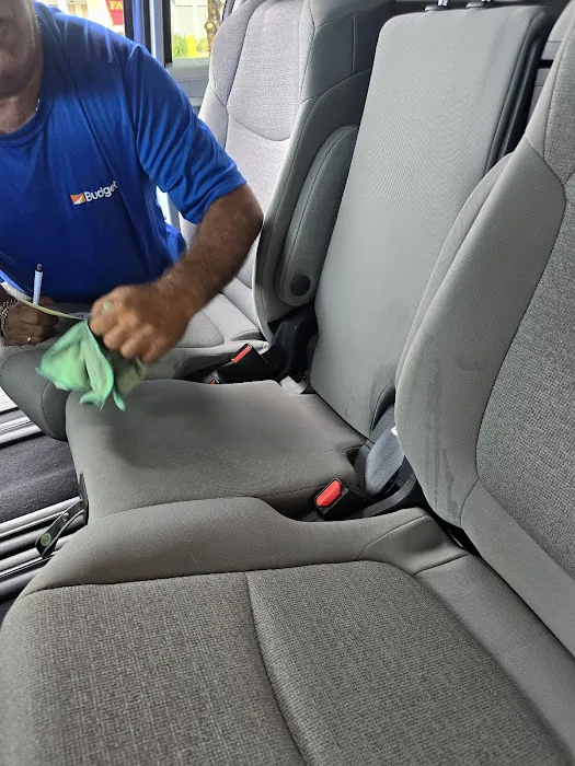 Budget Car Rental Picture 6