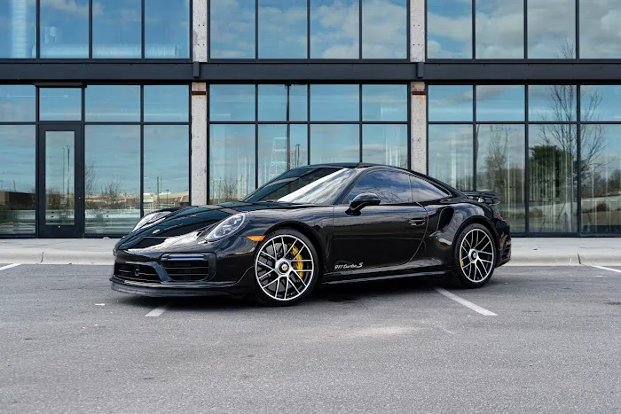 Shirley Luxury - Exotic Car Rental | Charlotte, NC Picture 5