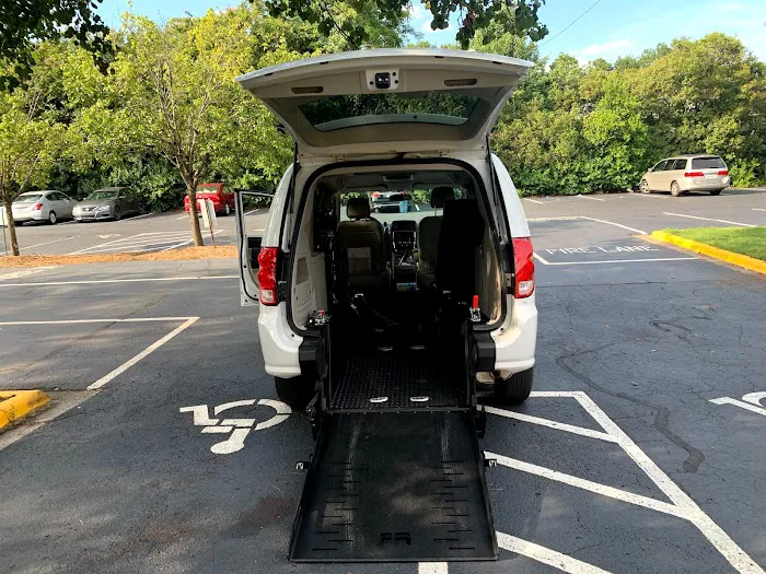 I and J Wheelchair Transportation, LLC Picture 1