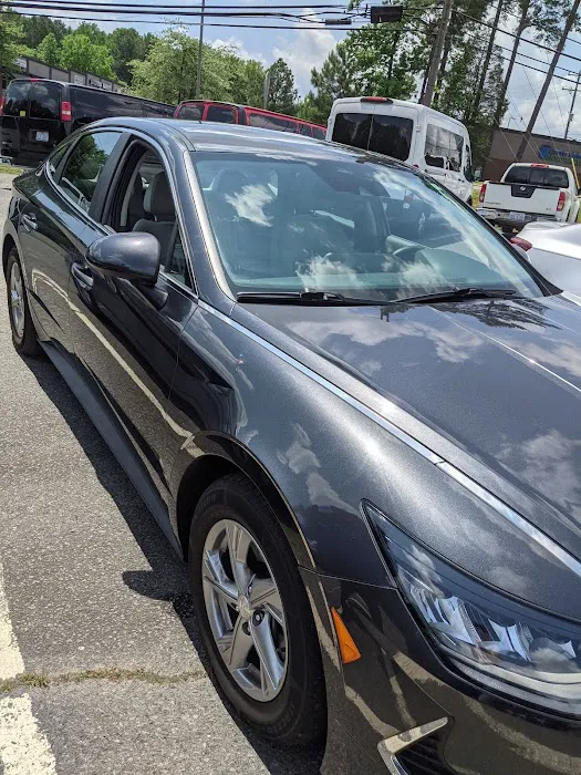 Carolina Rent A Car and Van Picture 7
