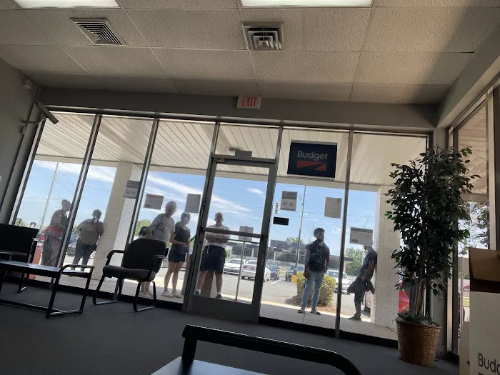 Avis Car Rental Picture 1
