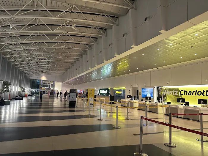 Hertz Car Rental - Charlotte - Charlotte Douglas International Airport (CLT) Picture 2