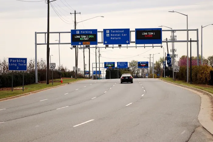 Budget Car Rental Picture 1