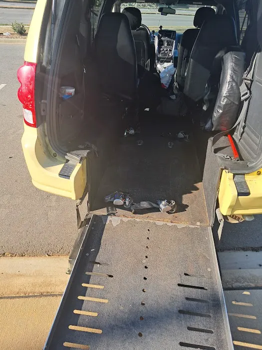 Charlotte NC Wheelchair Taxi Transportation Picture 4