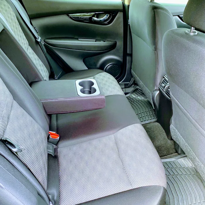 ABC-CARRENTAL LLC Picture 8
