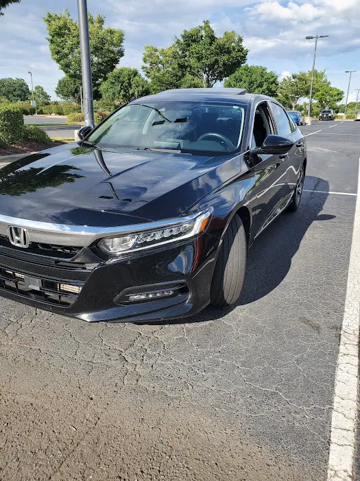 Crown Rental Picture 10