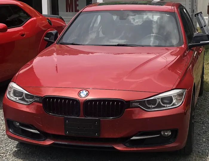 HNH Rental Cars Picture 9