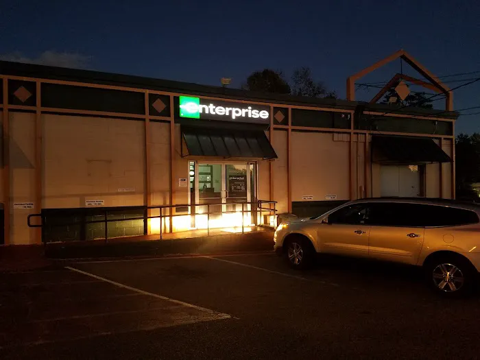 Enterprise Rent-A-Car Picture 7