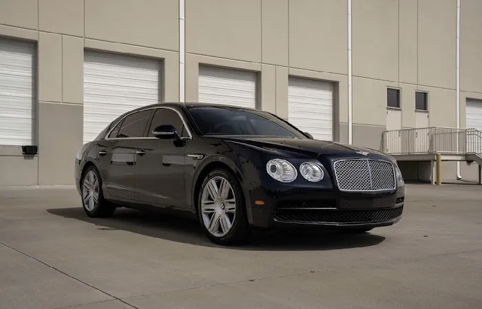AAG LUXURY CAR RENTALS Picture 7