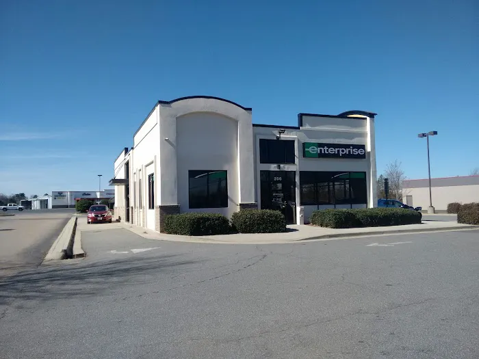Enterprise Rent-A-Car Picture 1