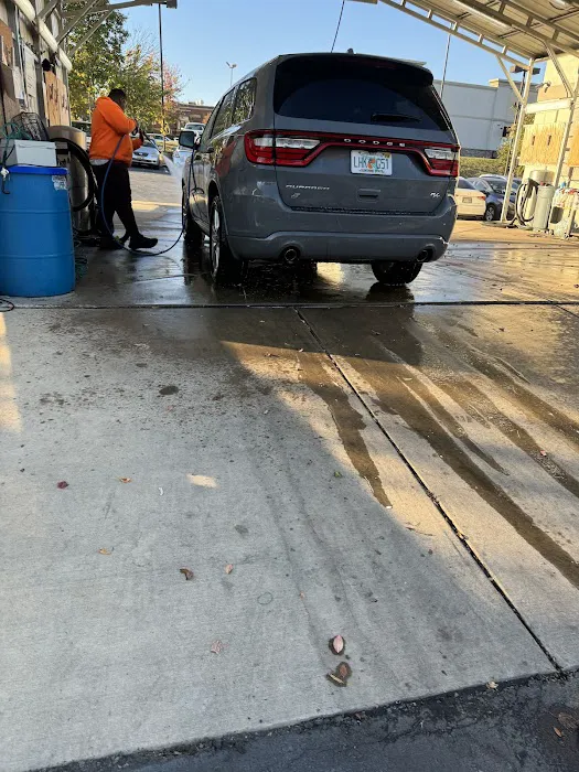 Enterprise Rent-A-Car Picture 4