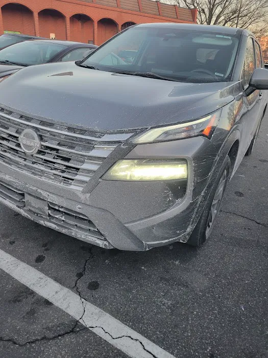 Avis Car Rental Picture 1