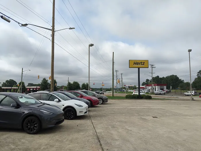 Hertz Car Rental - Rock Hill - North Anderson Road Picture 7