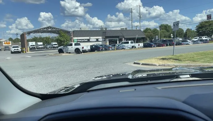 Enterprise Rent-A-Car Picture 4