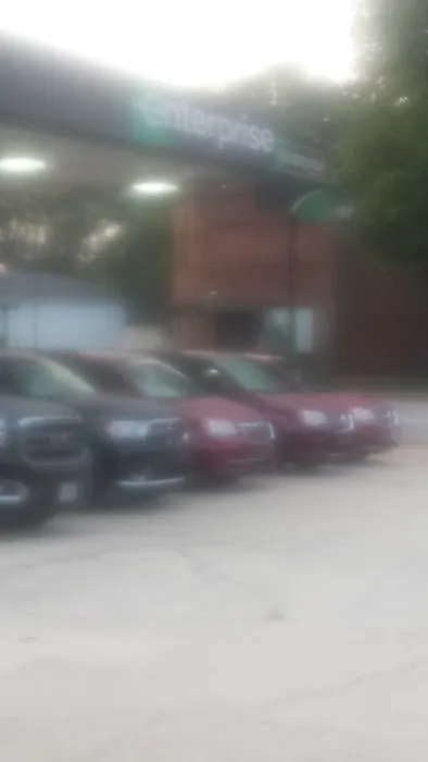 Enterprise Rent-A-Car Picture 4